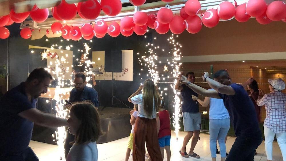 Monna Roza Beach Hotel Kemer Eksteriør bilde